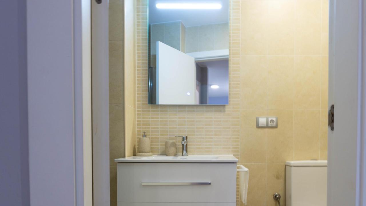 Luxury Apartment Dos Aceras Malaga Exterior photo