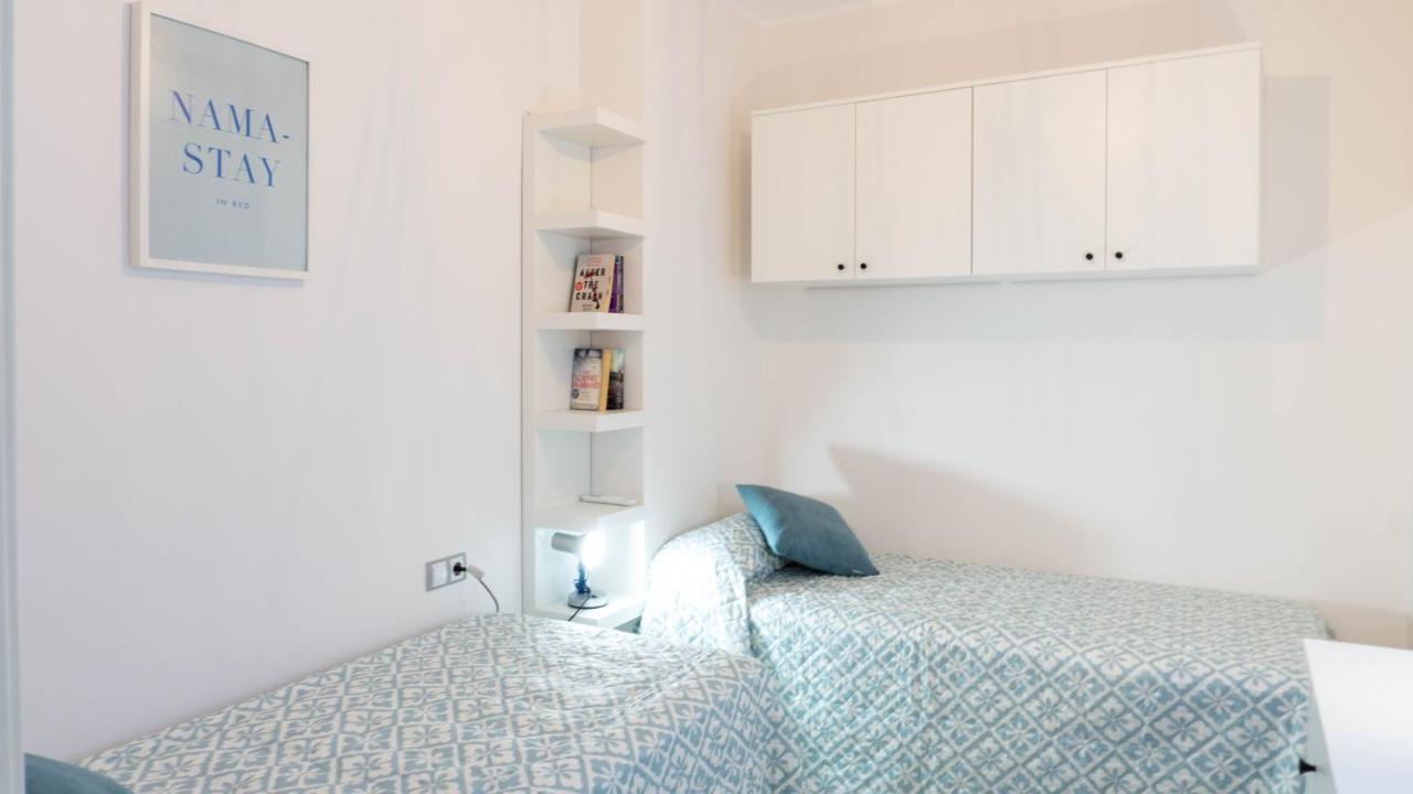 Luxury Apartment Dos Aceras Malaga Exterior photo