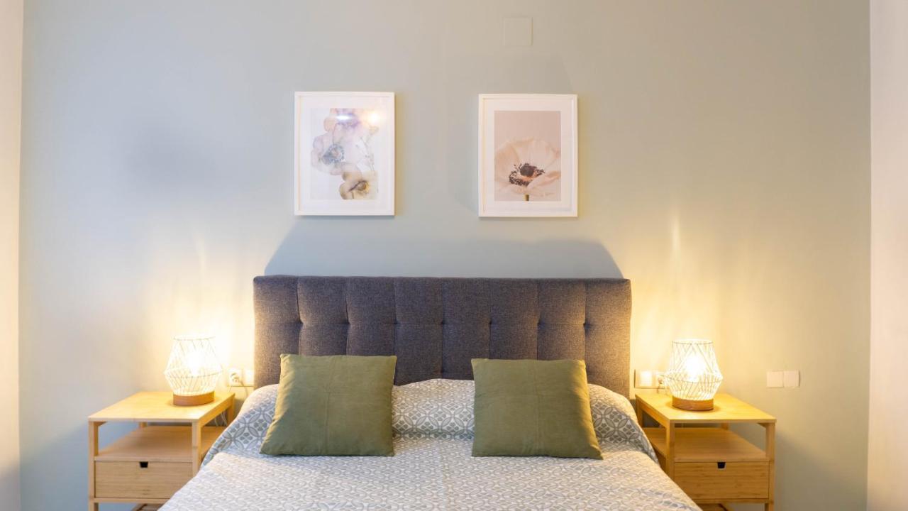 Luxury Apartment Dos Aceras Malaga Exterior photo