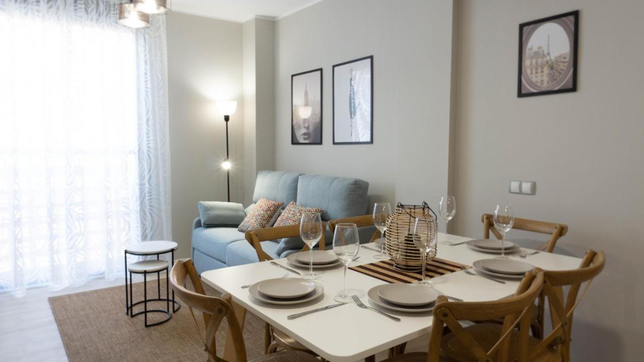 Luxury Apartment Dos Aceras Malaga Exterior photo