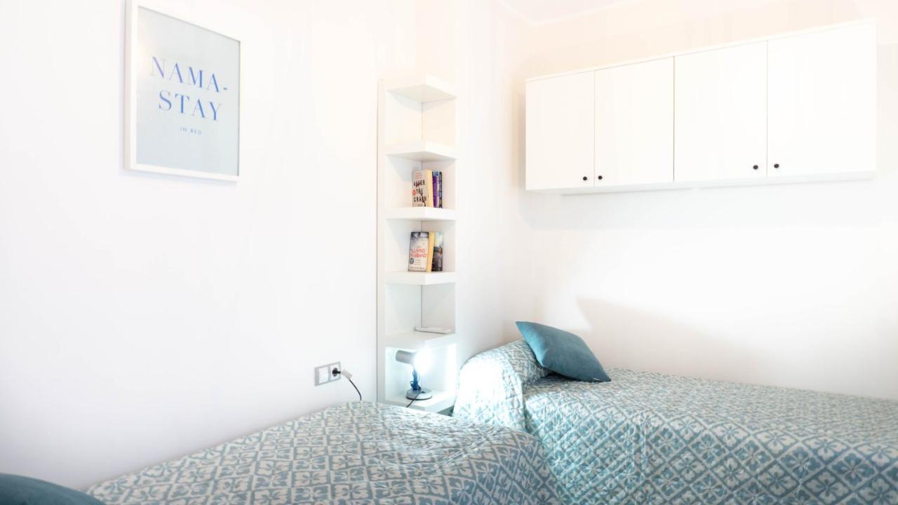 Luxury Apartment Dos Aceras Malaga Exterior photo